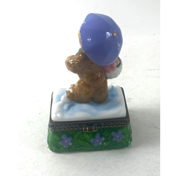Vintage Porcelain Bear Trinket Box with Flowers & April Inscription - Picture 2 of 6